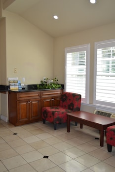 fairview inn and suites