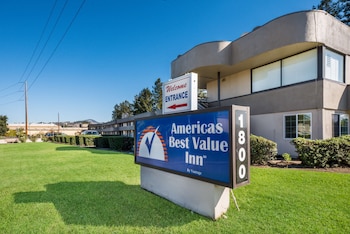 americas best value inn santa rosa ca