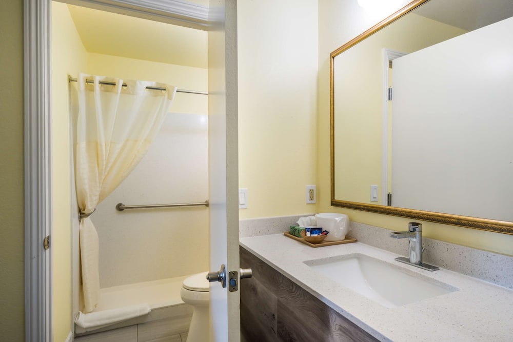 americas best value inn santa rosa ca