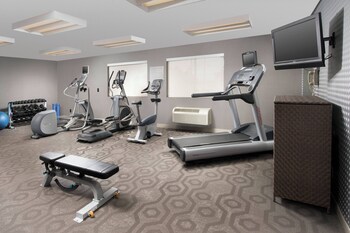 fairfield inn and suites by marriott albuquerque airport