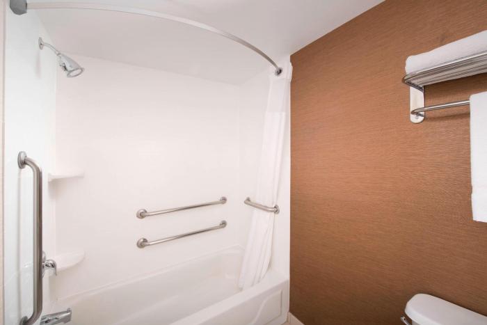 fairfield inn and suites by marriott albuquerque airport