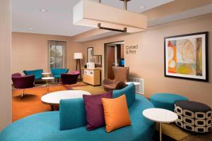 fairfield inn and suites by marriott albuquerque airport