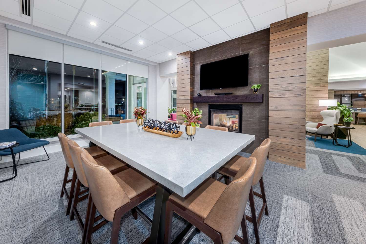 hilton garden inn albuquerque journal center