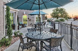 hilton garden inn albuquerque journal center