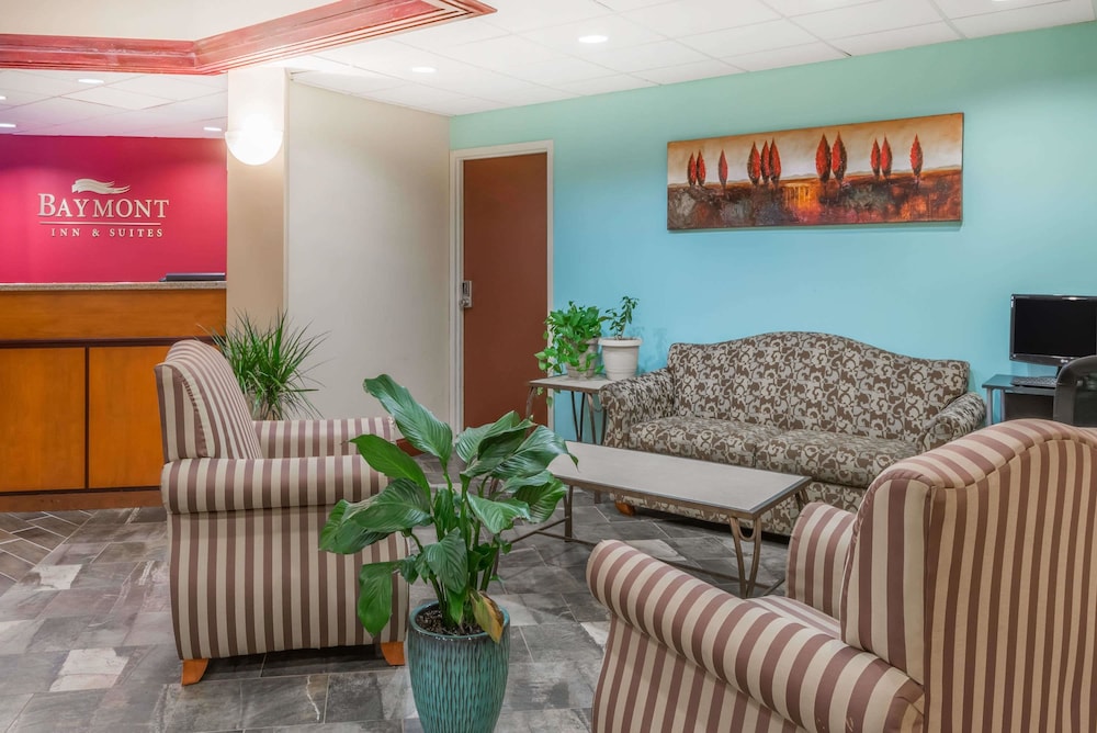 Baymont By Wyndham Greensburg,Decatur County>>Decatur,2.5 star