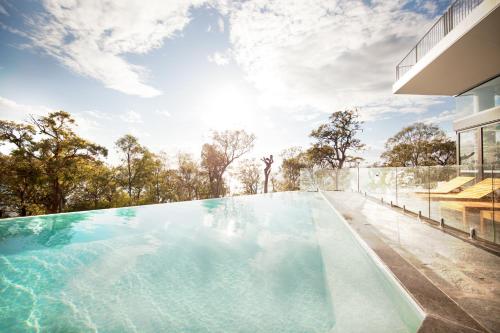 bannisters port stephens
