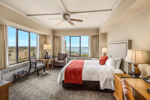 hotel captain cook
