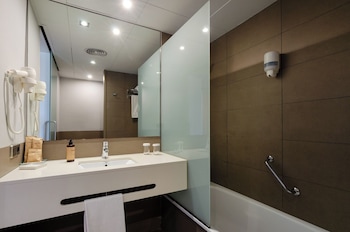 hotel medes ii