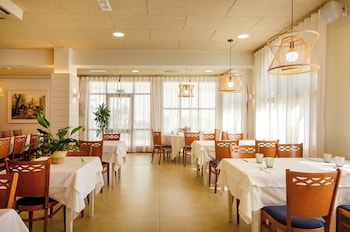 hotel medes ii