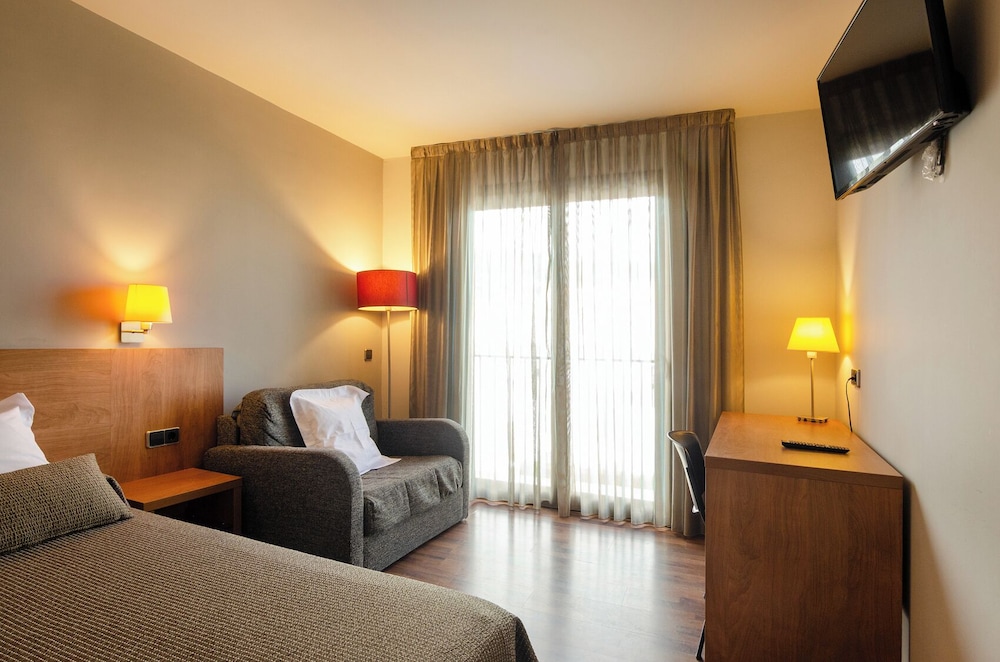 hotel medes ii