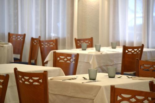 hotel medes ii