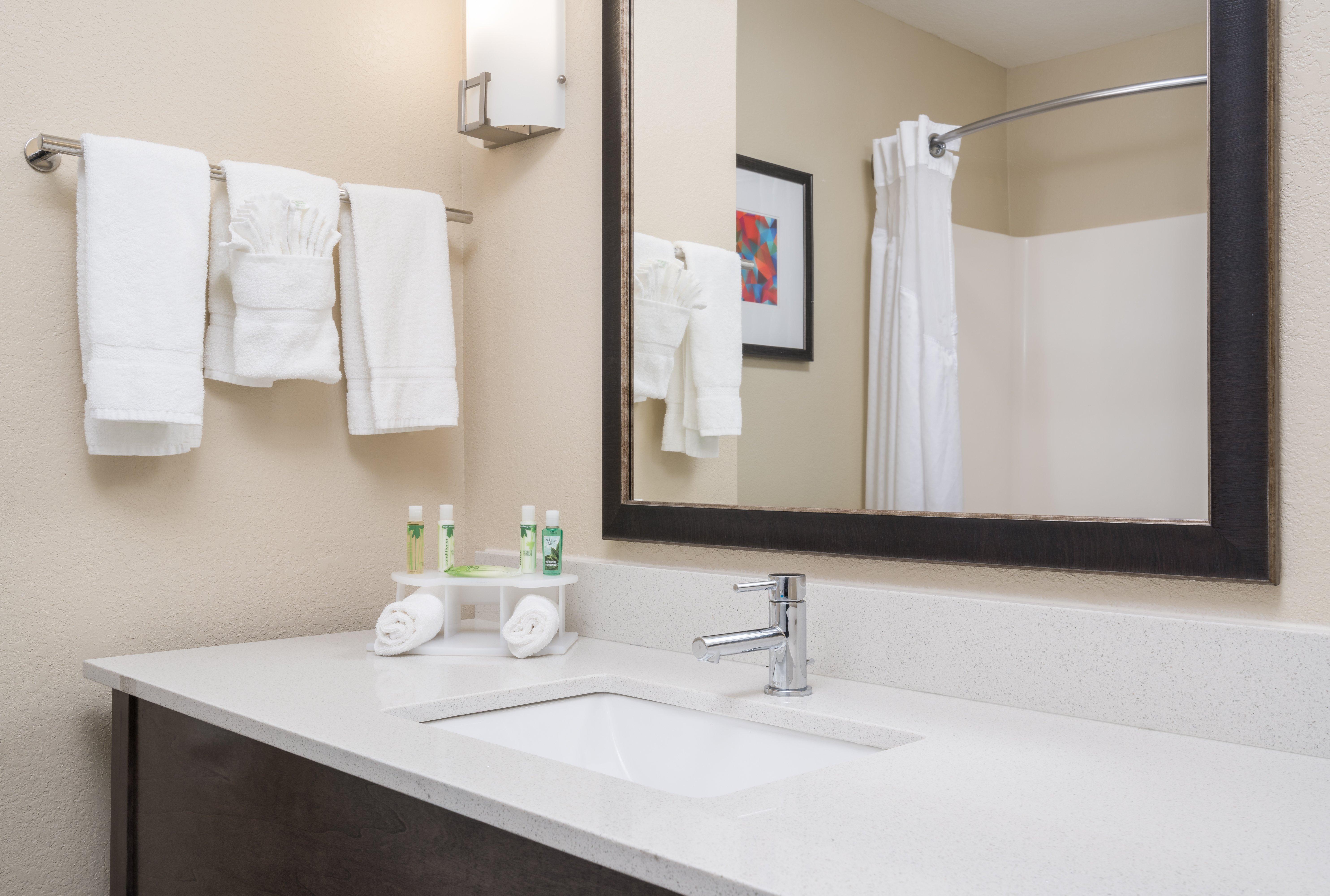 holiday inn express and suites ames by ihg