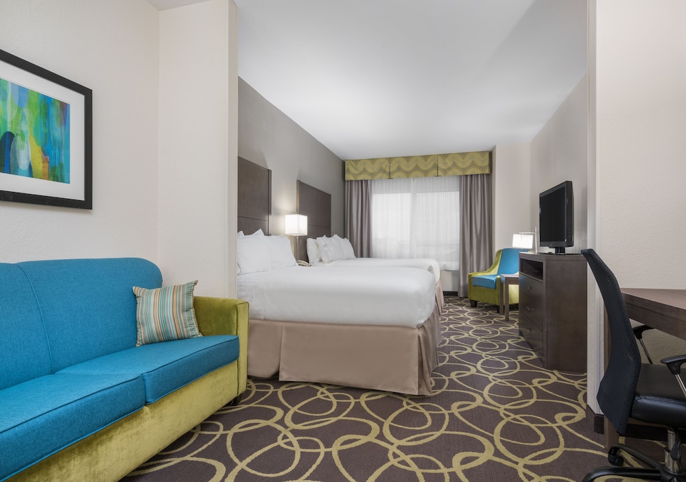 holiday inn express and suites ames by ihg