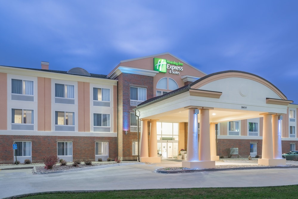 holiday inn express and suites ames by ihg