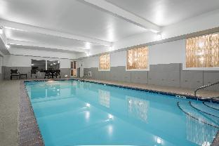 holiday inn express and suites ames by ihg
