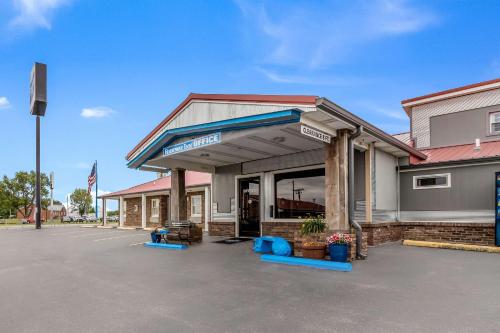 Rodeway Inn,Hopkinsville>>Cadiz,2 star