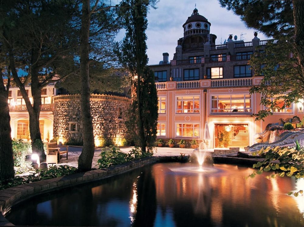 hotel termes montbrio