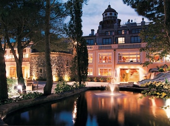 hotel termes montbrio