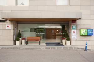 holiday inn express barcelona montmelo by ihg