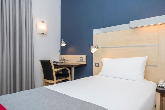 holiday inn express barcelona montmelo by ihg