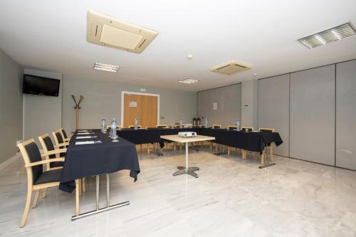 holiday inn express barcelona montmelo by ihg