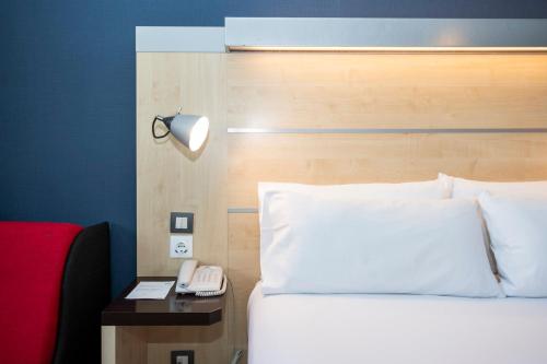 holiday inn express barcelona montmelo by ihg