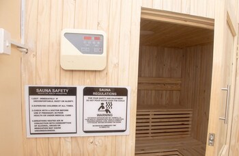 holiday inn mutare by ihg