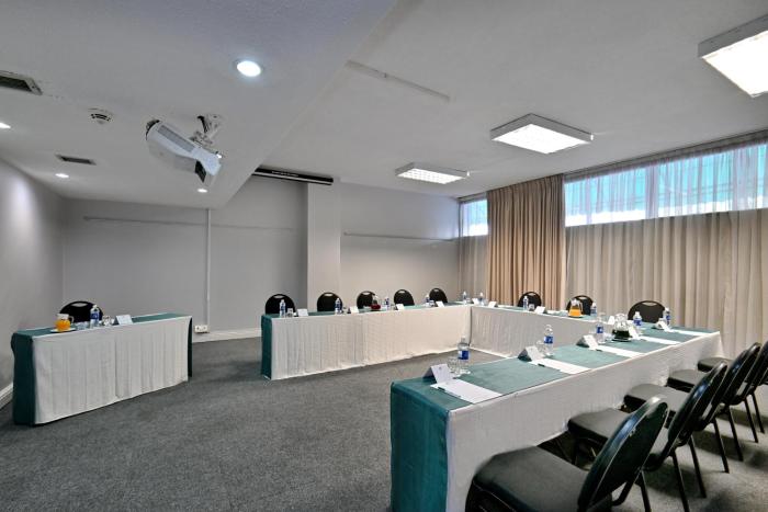 holiday inn mutare by ihg
