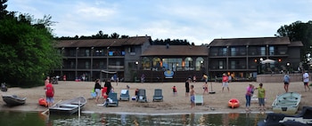 bakers sunset bay resort