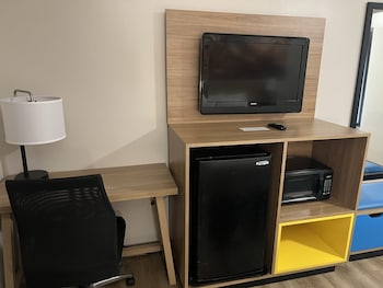 days inn by wyndham valdosta i 75