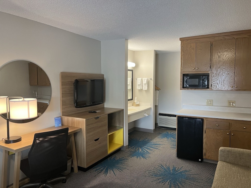 days inn by wyndham valdosta i 75