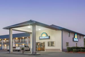 days inn by wyndham valdosta i 75