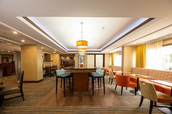 Hampton Inn Winston-Salem Hanes Mall,Old Salem>>Charlotte,3 star