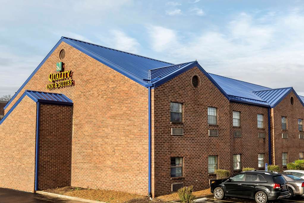 quality inn and suites columbia i 70