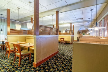 clarion hotel convention center
