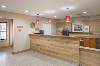 country inn and suites by radisson lewisville tx