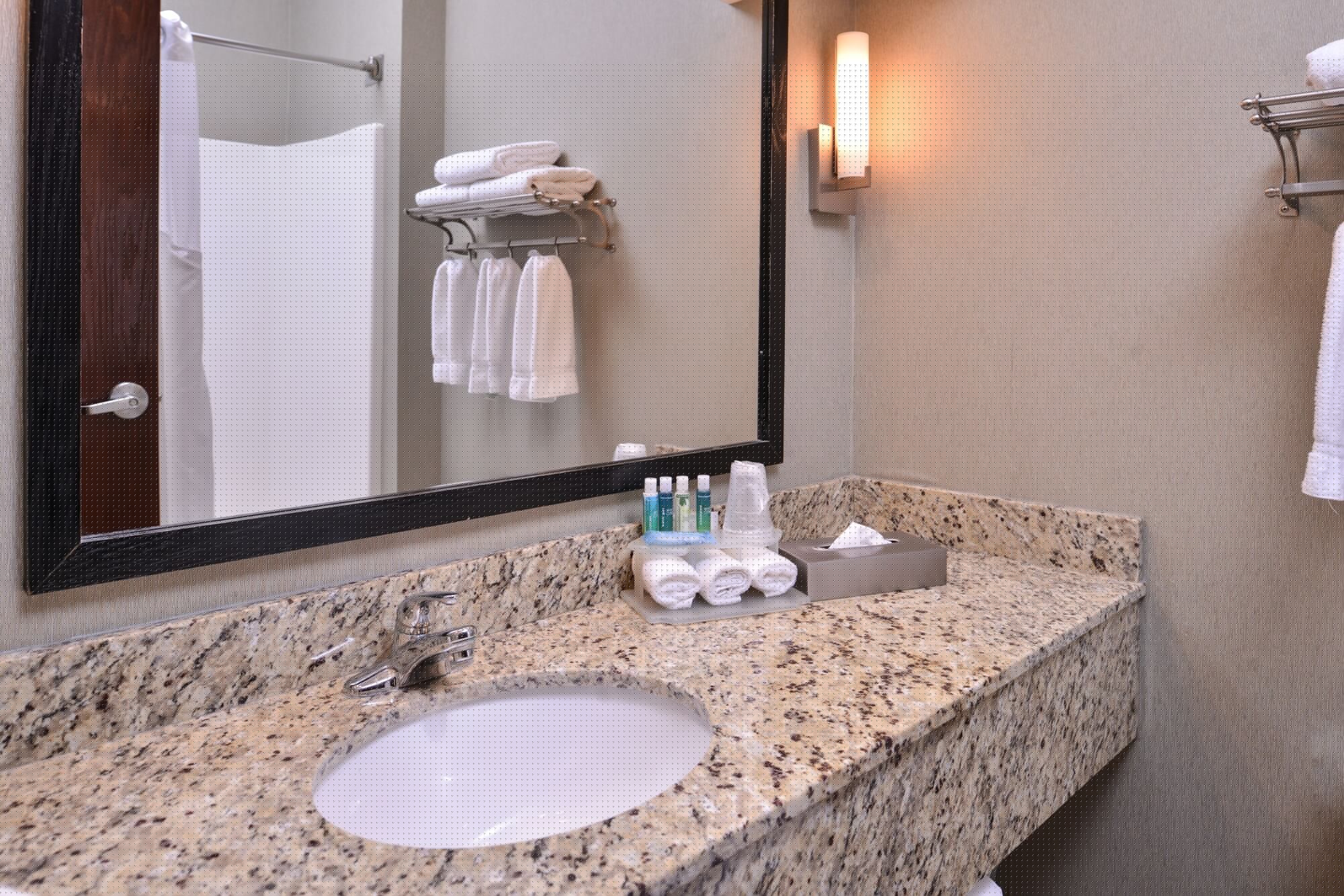 holiday inn express hotels and suites topeka west by ihg