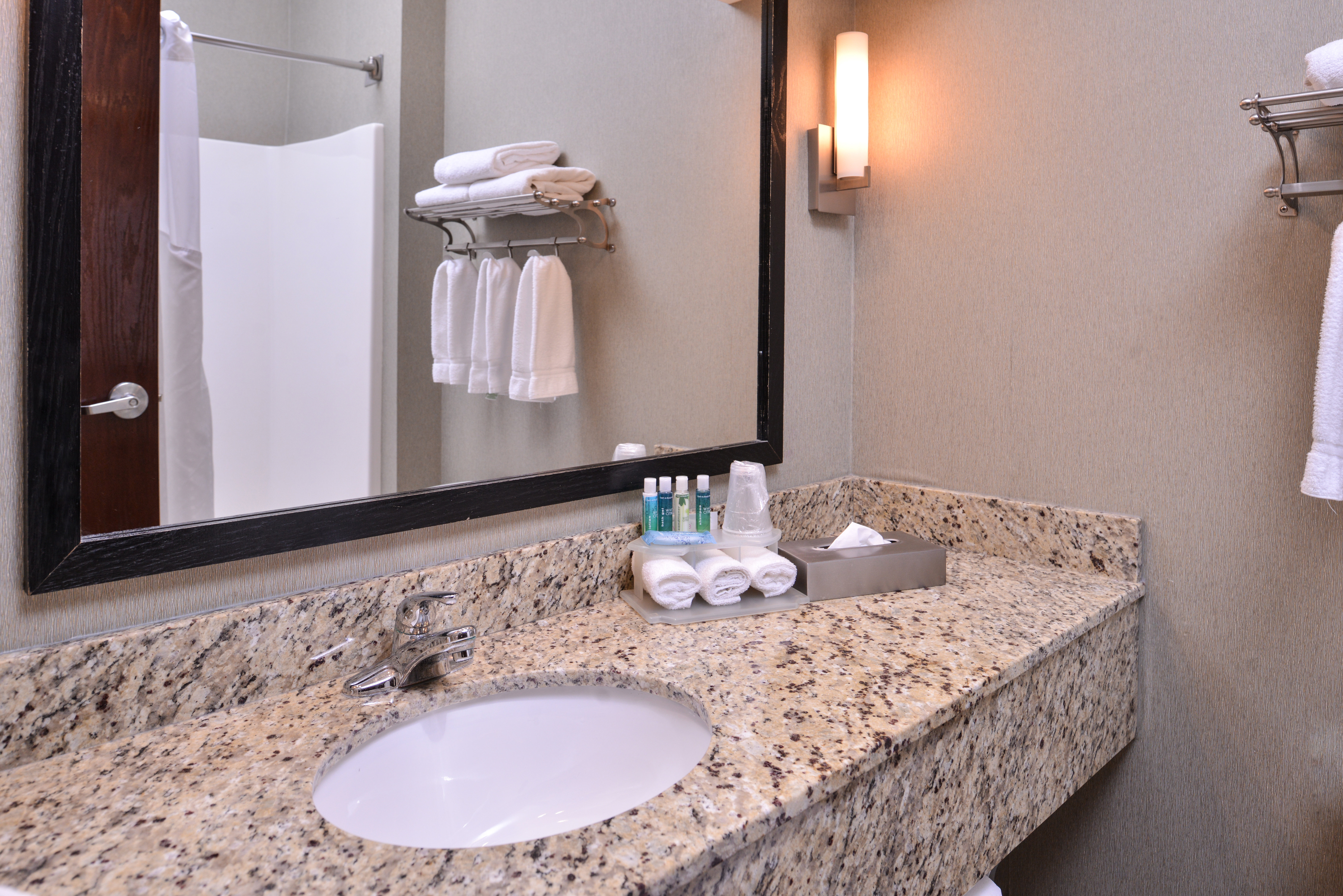 holiday inn express hotels and suites topeka west by ihg