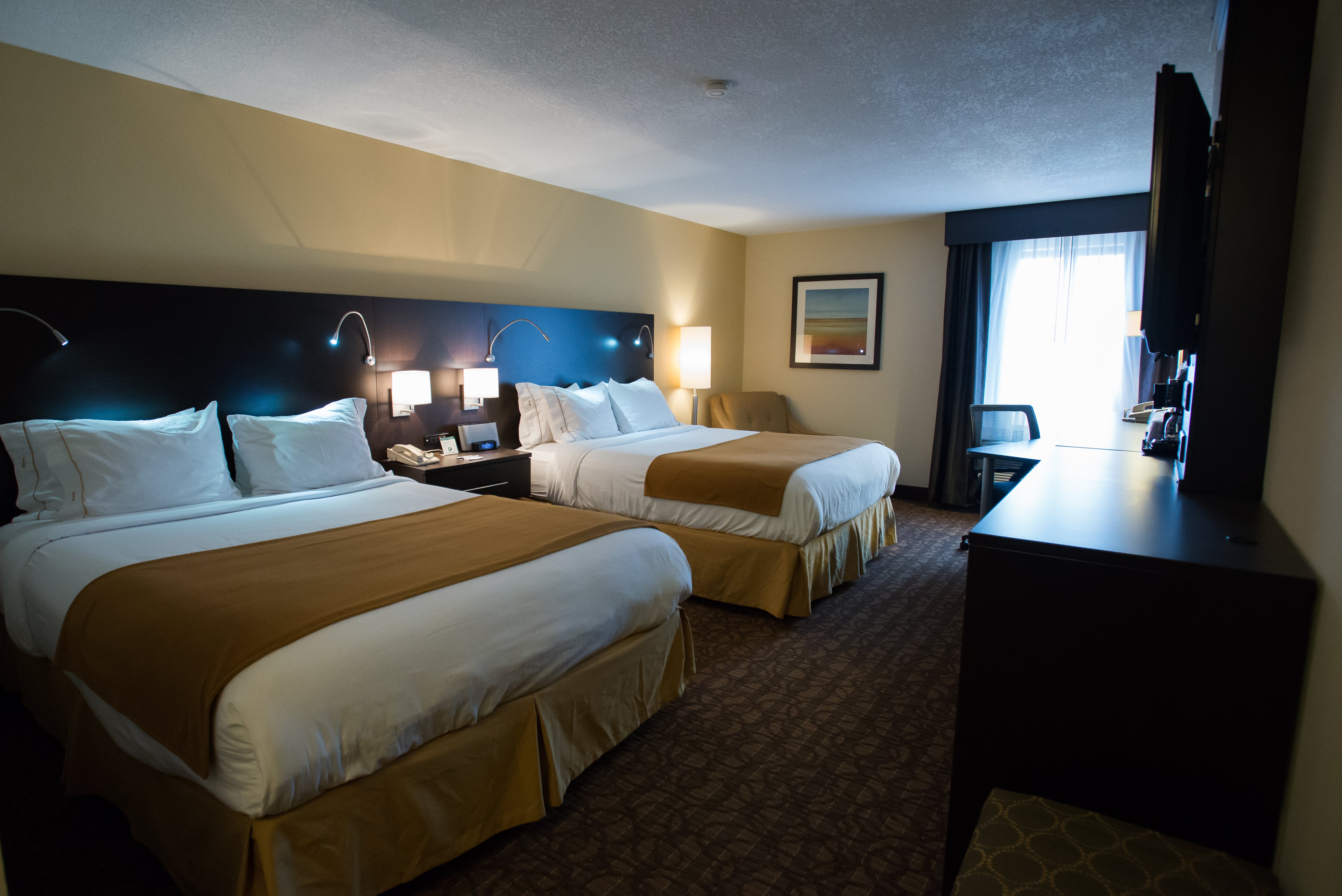 holiday inn express hotels and suites topeka west by ihg