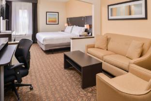 holiday inn express hotels and suites topeka west by ihg