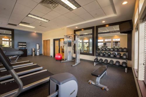 hampton inn and suites binghamton vestal