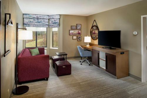 hampton inn and suites binghamton vestal