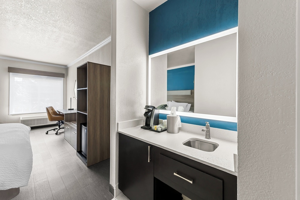 holiday inn express saint simons island by ihg