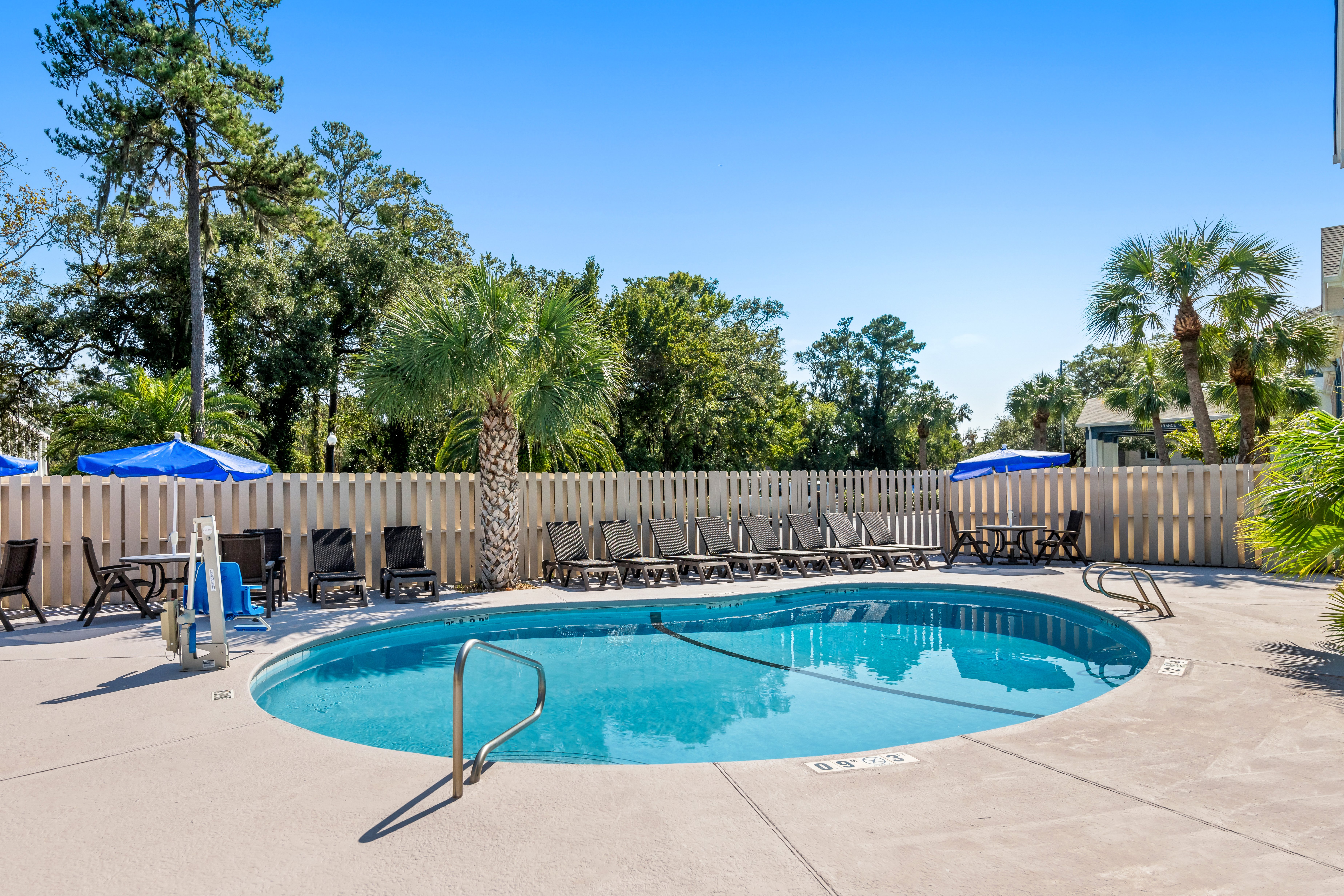 holiday inn express saint simons island by ihg