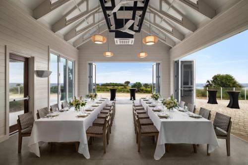 holiday inn resort jekyll island by ihg