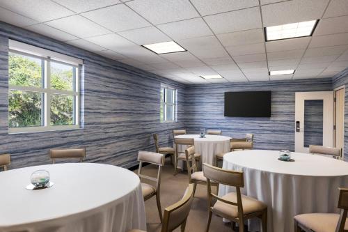 holiday inn resort jekyll island by ihg