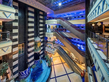 anwar al madinah movenpick hotel