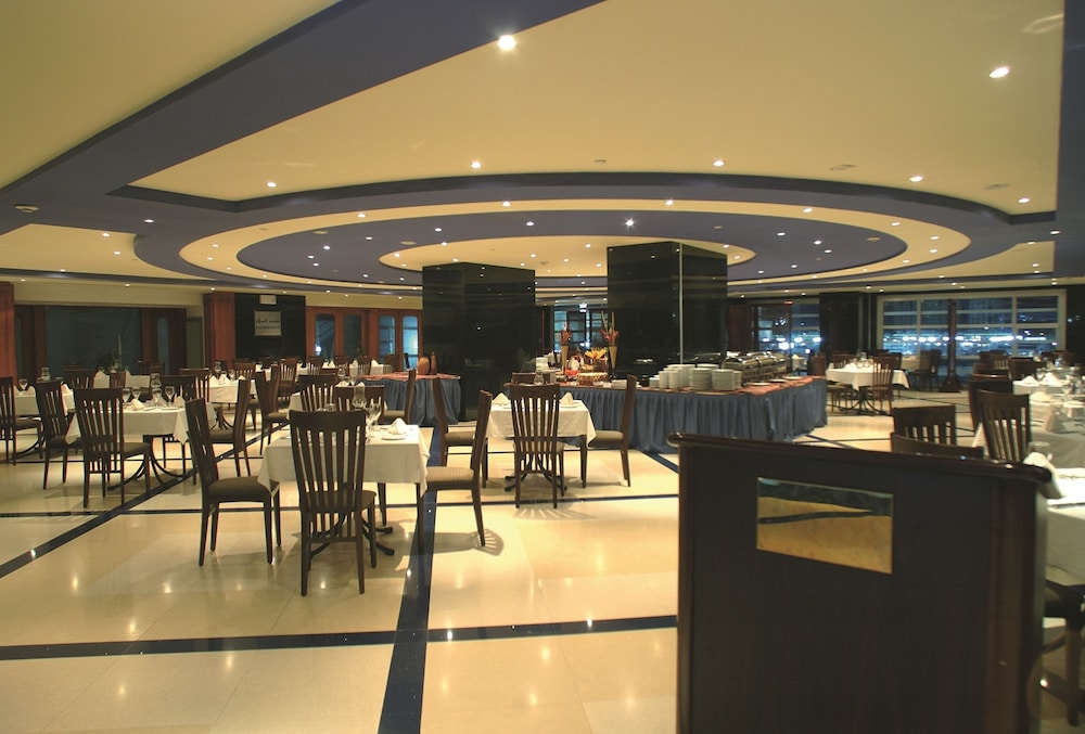 anwar al madinah movenpick hotel