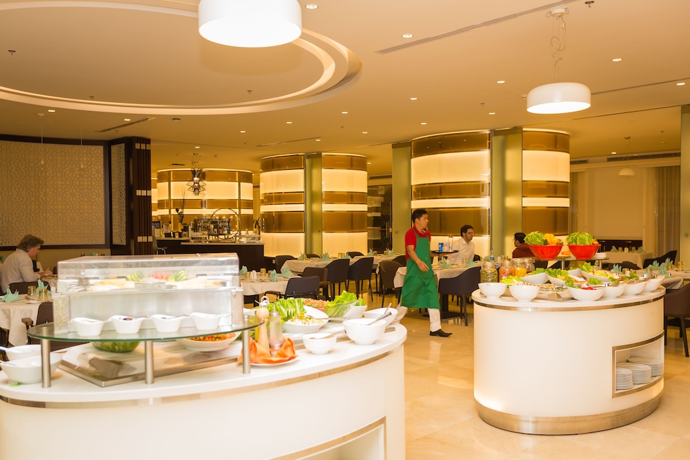 holiday inn yanbu by ihg