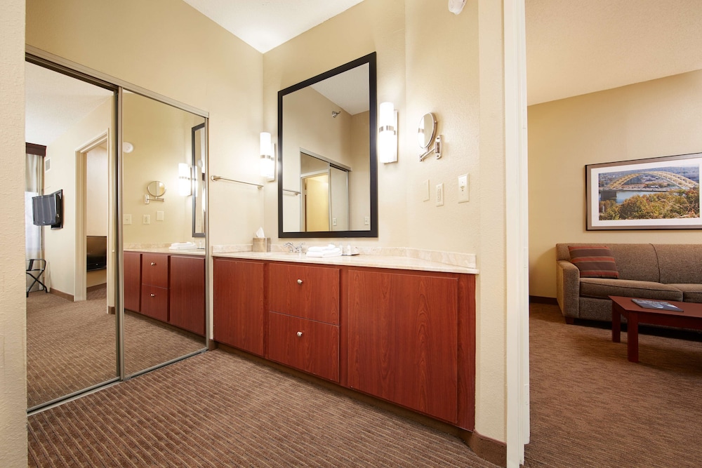 doubletree suites by hilton hotel cincinnati blue ash